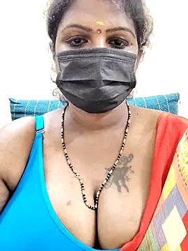 Snapshot of poojaa-rani chatting on March 18, 2025, 5:23 pm poojaa-rani online show from March 18, 2025, 5:23 pm