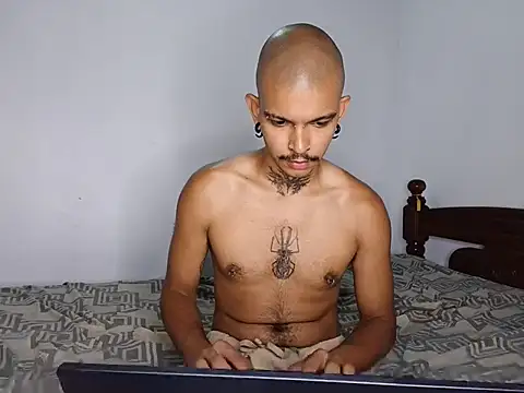 FaunoVandal online show from June 5, 2026, 12:33 pm
