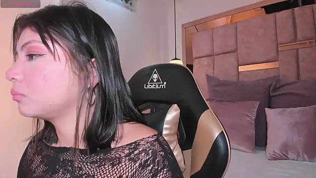 abby roux online show from February 27, 2026, 4:45 am