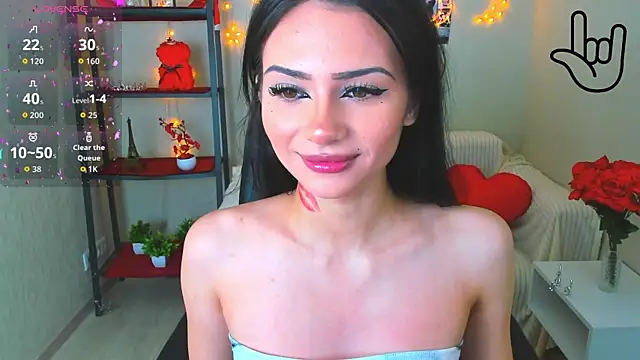 Snapshot of Kitti__ chatting on June 22, 2026, 3:58 am Kitti online show from June 22, 2026, 3:58 am