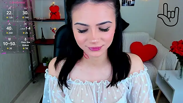Snapshot of Kitti__ chatting on June 2, 2026, 1:16 am Kitti online show from June 2, 2026, 1:16 am