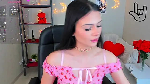 Snapshot of Kitti__ chatting on February 16, 2026, 1:15 am Kitti online show from February 16, 2026, 1:15 am