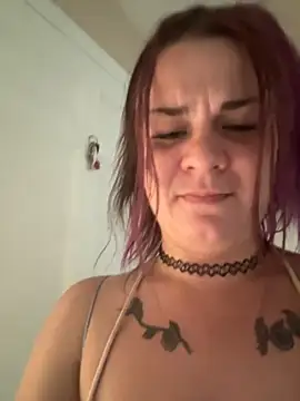 OSoTinyBaby online show from September 17, 2025, 10:56 pm