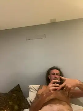 Snapshot of Coco-sarli chatting on December 4, 2025, 7:40 am Coco-sarli online show from December 4, 2025, 7:40 am