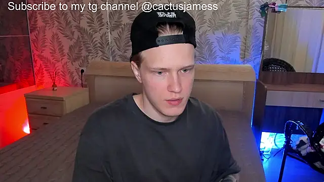 Snapshot of Cactus__James chatting on November 2, 2025, 5:51 pm Cactus James online show from November 2, 2025, 5:51 pm