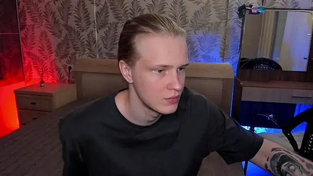 Snapshot of Cactus__James chatting on October 27, 2025, 3:02 pm Cactus James online show from October 27, 2025, 3:02 pm