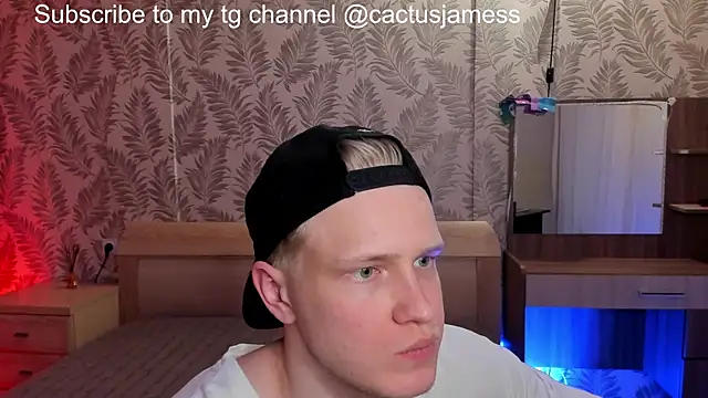 Snapshot of Cactus__James chatting on December 4, 2025, 6:29 pm Cactus James online show from December 4, 2025, 6:29 pm