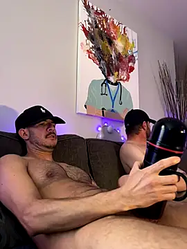 VicS119717 online show from October 4, 2025, 8:10 pm