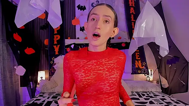 peachandtyron  online show from November 4, 2025, 3:32 am