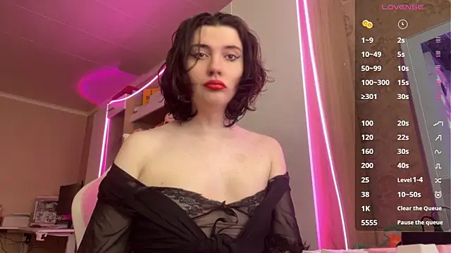 Snapshot of camgirl_xxx chatting on April 10, 2026, 11:28 am camgirl xxx online show from April 10, 2026, 11:28 am