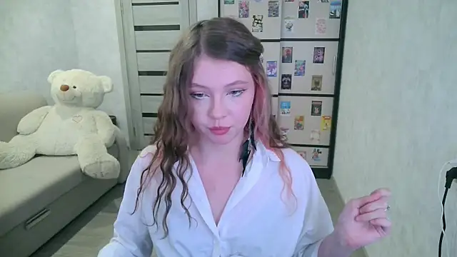 Snapshot of GinnyBlacky chatting on August 1, 2026, 4:27 pm GinnyBlacky online show from August 1, 2026, 4:27 pm