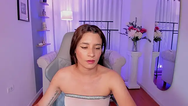 Snapshot of hanna_mils chatting on July 16, 2026, 4:09 am hanna mils online show from July 16, 2026, 4:09 am