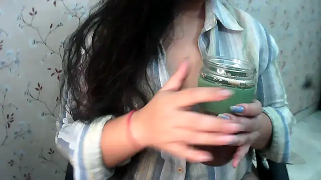 Snapshot of sonali4 chatting on November 30, 2025, 10:27 am sonali4 online show from November 30, 2025, 10:27 am