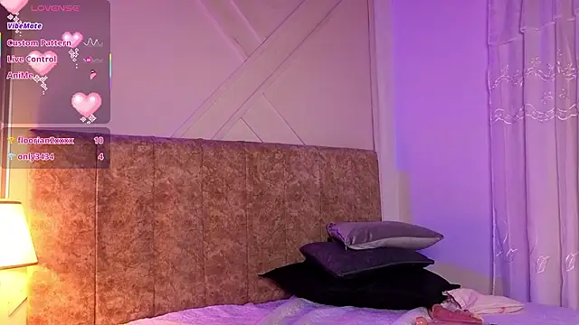 angelinarouse  online show from February 3, 2026, 2:53 am