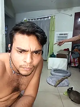 santy tenia7 online show from December 14, 2025, 6:46 pm