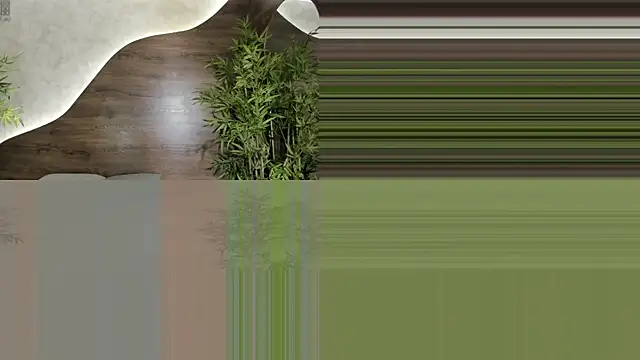 mia lacy  online show from October 13, 2025, 7:48 pm