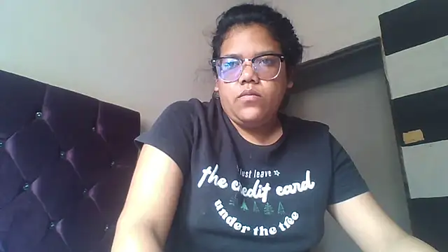 Valeria Tiffany online show from October 23, 2025, 5:55 pm