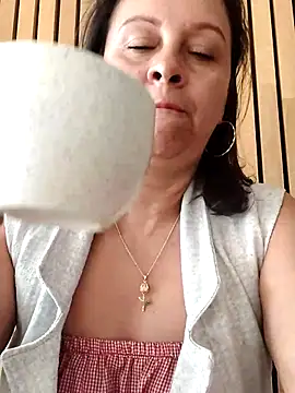 Amadamilf1980 online show from July 28, 2026, 7:15 pm