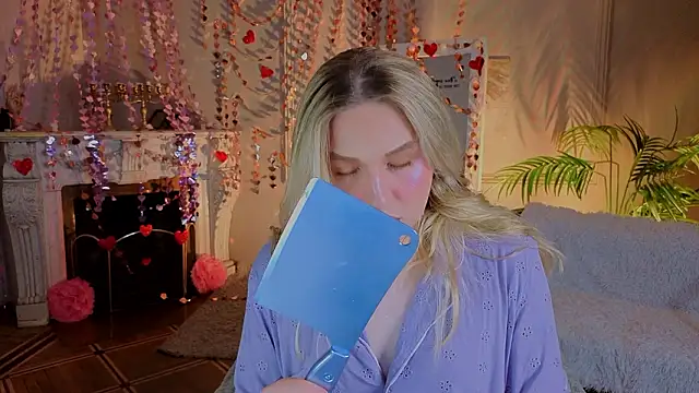 Jes Solar online show from February 15, 2026, 11:14 pm