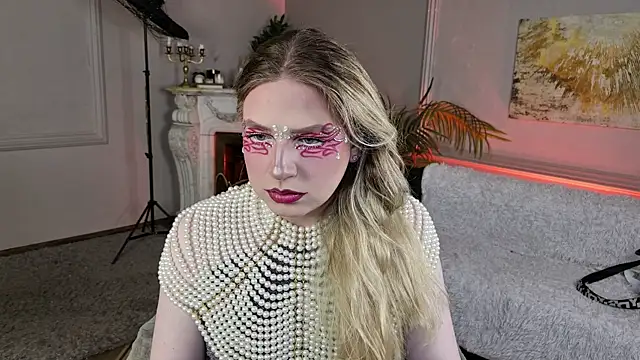 Snapshot of Jes_Solar chatting on June 19, 2026, 8:58 pm Jes Solar online show from June 19, 2026, 8:58 pm