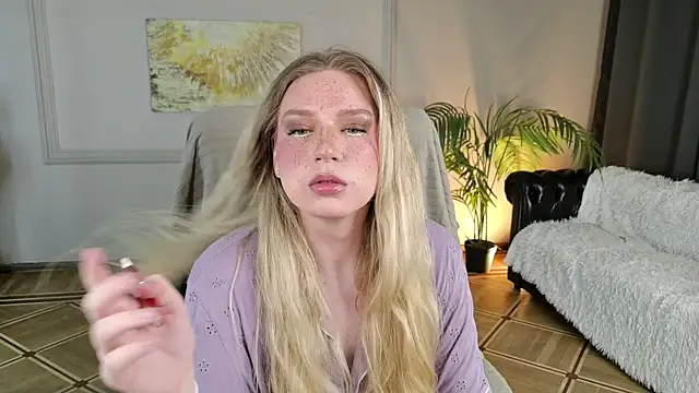 Snapshot of Jes_Solar chatting on July 5, 2026, 8:59 pm Jes Solar online show from July 5, 2026, 8:59 pm