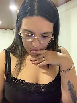 Scorpio Fragnuma15 online show from September 23, 2025, 2:40 am