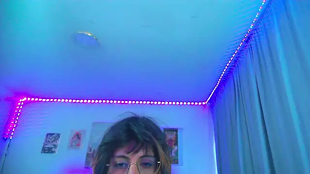 Snapshot of goth_minerva chatting on June 26, 2026, 1:28 pm goth minerva online show from June 26, 2026, 1:28 pm
