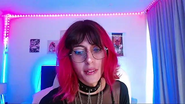 goth minerva online show from December 3, 2025, 2:16 pm