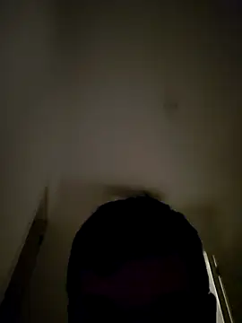 Snapshot of woonee827372 chatting on October 22, 2025, 5:45 pm woonee827372 online show from October 22, 2025, 5:45 pm