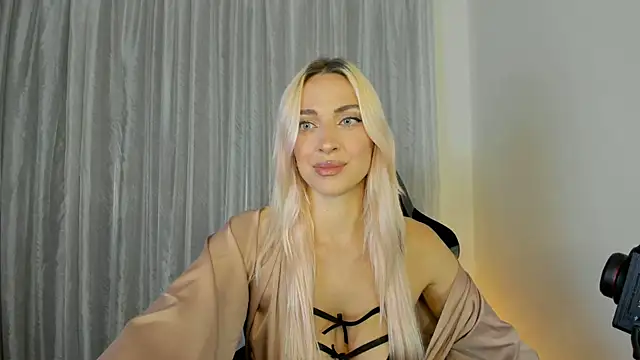 Snapshot of _Miss_Valentina_ chatting on April 7, 2026, 4:20 pm Miss Valentina online show from April 7, 2026, 4:20 pm