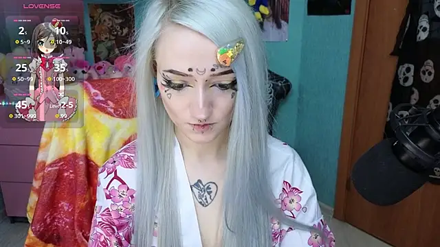 Manuela unicorn online show from May 6, 2026, 8:13 pm