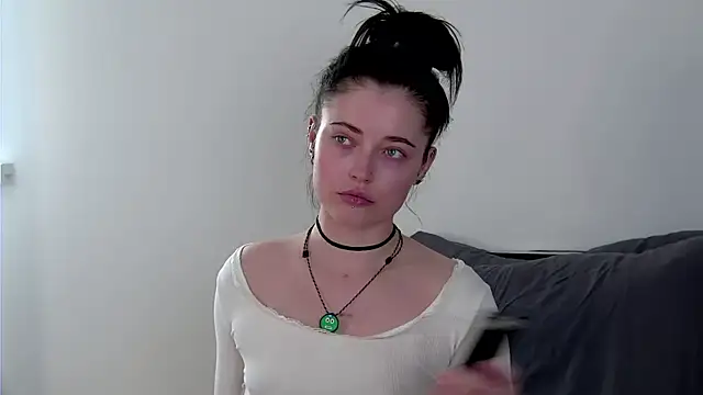 Snapshot of AshleyD_ chatting on May 24, 2026, 1:33 pm AshleyD online show from May 24, 2026, 1:33 pm