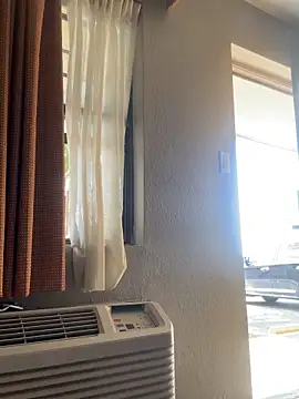 Snapshot of Stressreliev3r chatting on March 25, 2026, 5:12 pm Stressreliev3r online show from March 25, 2026, 5:12 pm