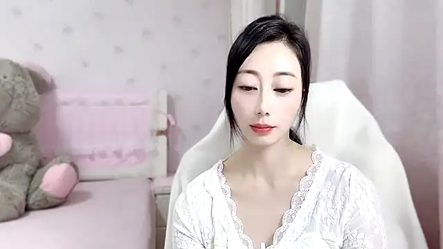 Snapshot of anjila888 chatting on October 14, 2025, 1:45 pm anjila888 online show from October 14, 2025, 1:45 pm