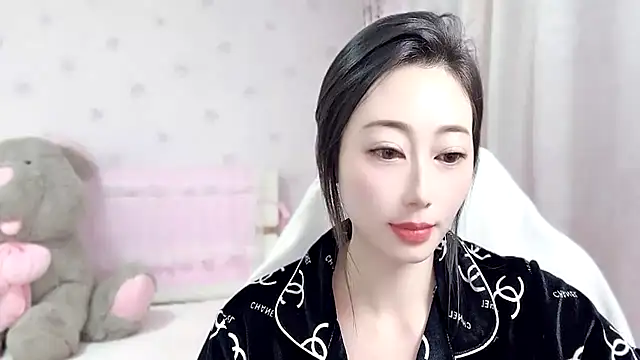 Snapshot of anjila888 chatting on October 11, 2025, 1:34 pm anjila888 online show from October 11, 2025, 1:34 pm