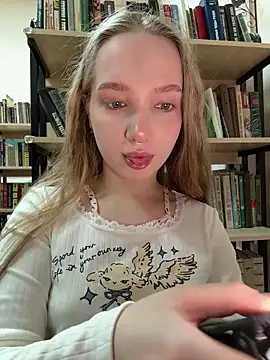 Snapshot of bambi_lu chatting on March 26, 2026, 5:33 pm bambi lu online show from March 26, 2026, 5:33 pm