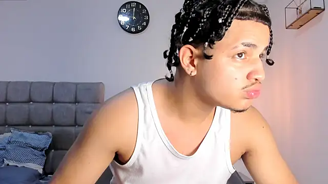 samxx muscle online show from January 12, 2026, 2:02 pm