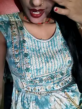 Snapshot of Eshwari_Chopra chatting on October 27, 2025, 3:57 pm Eshwari Chopra online show from October 27, 2025, 3:57 pm