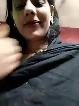 Snapshot of Eshwari_Chopra chatting on November 11, 2025, 1:00 am Eshwari Chopra online show from November 11, 2025, 1:00 am