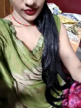 Snapshot of Eshwari_Chopra chatting on October 25, 2025, 3:17 am Eshwari Chopra online show from October 25, 2025, 3:17 am