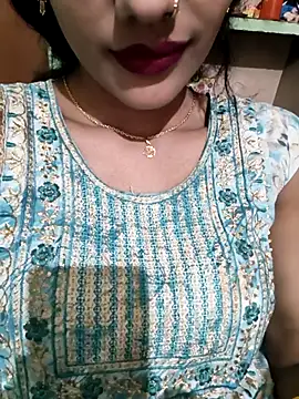 Snapshot of Eshwari_Chopra chatting on November 19, 2025, 6:46 am Eshwari Chopra online show from November 19, 2025, 6:46 am