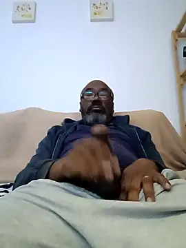 Snapshot of Bigmaumau54 chatting on September 14, 2025, 2:12 am Bigmaumau54 online show from September 14, 2025, 2:12 am