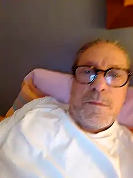 Deddyitalia3p online show from September 27, 2025, 9:21 pm