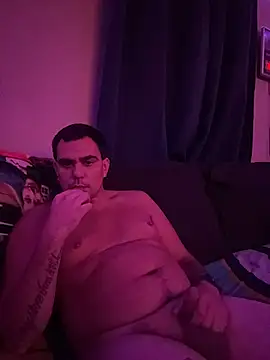 bearwalk203 online show from October 25, 2025, 1:38 am