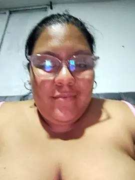 Snapshot of sheila_ro chatting on January 16, 2026, 4:49 am sheila ro online show from January 16, 2026, 4:49 am