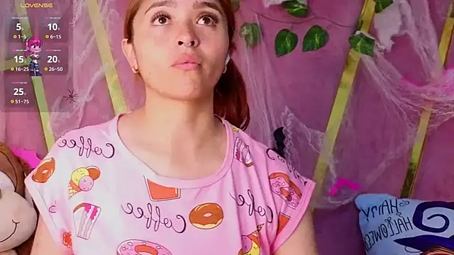 Snapshot of MilleyJones chatting on October 29, 2025, 7:46 pm MilleyJones online show from October 29, 2025, 7:46 pm