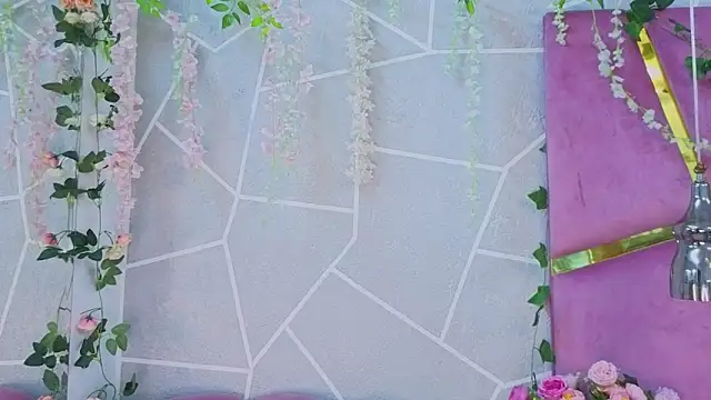 Snapshot of MilleyJones chatting on December 2, 2025, 7:48 pm MilleyJones online show from December 2, 2025, 7:48 pm