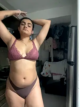 carlafox05 online show from December 17, 2025, 10:48 pm