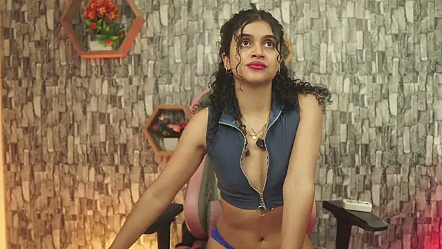 Snapshot of bonniie_98_ chatting on August 4, 2026, 9:08 pm bonniie 98 online show from August 4, 2026, 9:08 pm