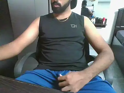 Periyakunji69 online show from May 11, 2026, 6:04 am